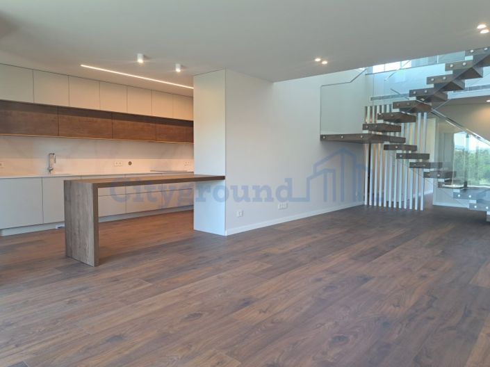 Image No.1-3 Bed Apartment for sale