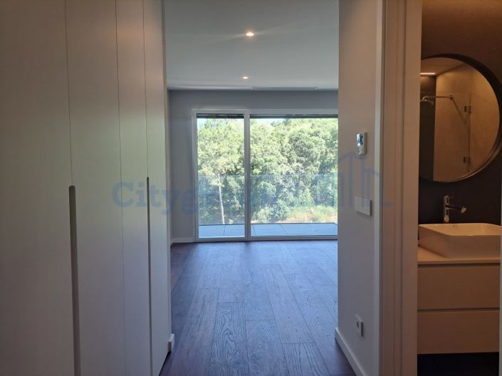 Image No.13-3 Bed Apartment for sale