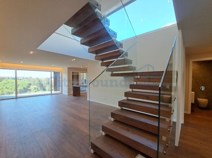 Image No.29-3 Bed Apartment for sale