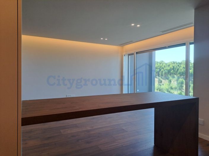 Image No.4-3 Bed Apartment for sale