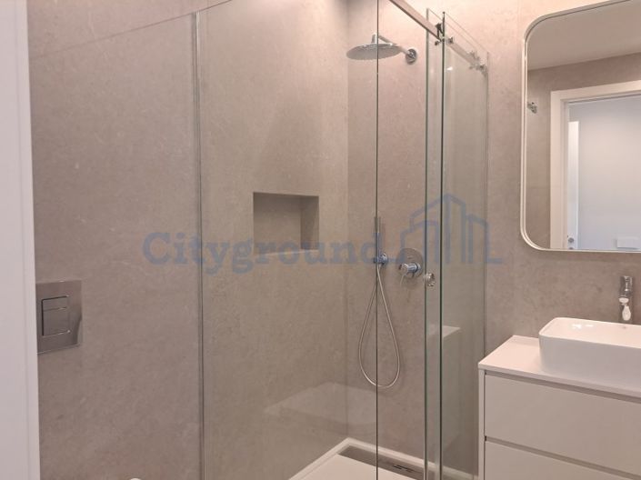 Image No.17-3 Bed Apartment for sale