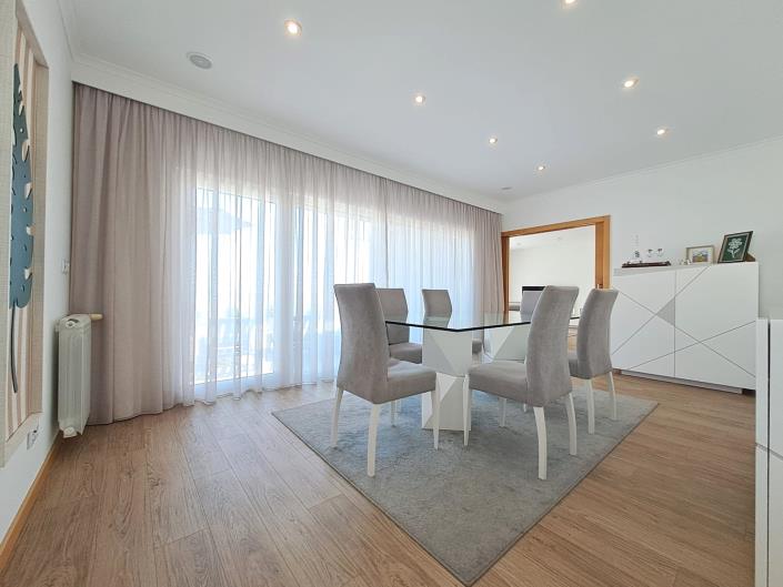 Image No.4-5 Bed Villa for sale