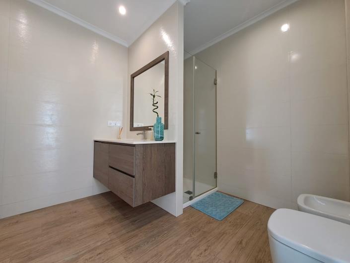 Image No.12-5 Bed Villa for sale