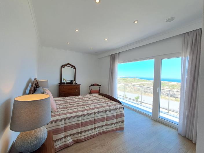 Image No.25-5 Bed Villa for sale