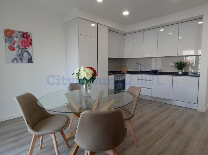 Image No.3-3 Bed Apartment for sale