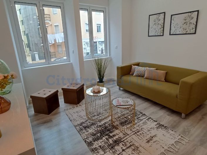 Image No.9-3 Bed Apartment for sale