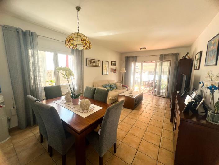 Image No.5-3 Bed Chalet for sale