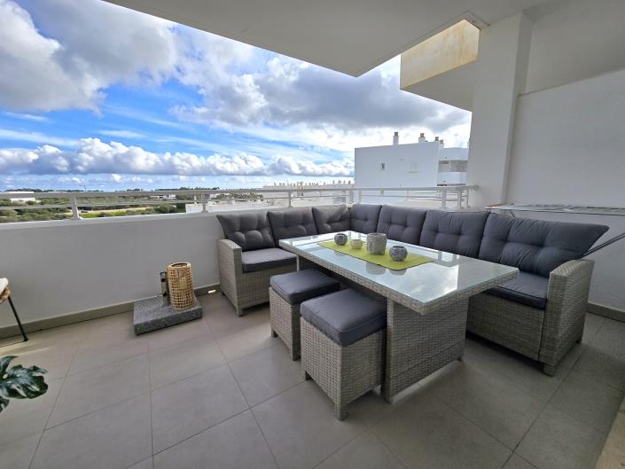 Image No.12-2 Bed Apartment for sale