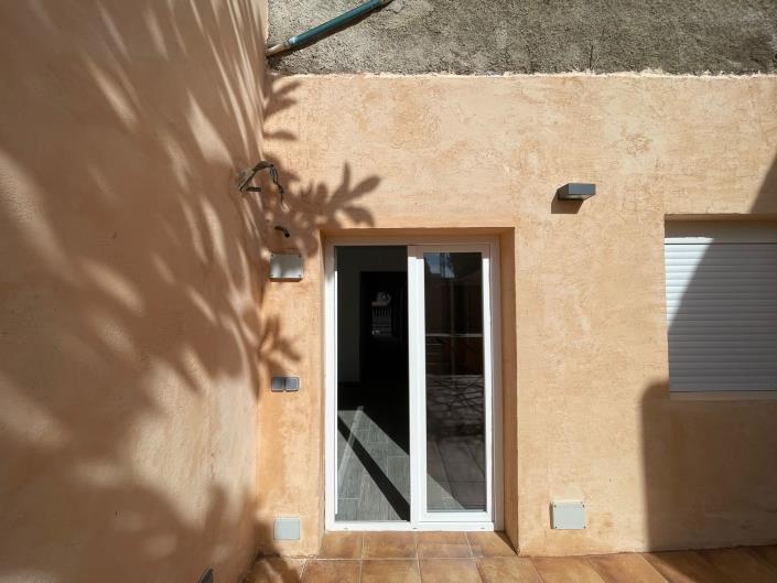 Image No.9-5 Bed Townhouse for sale