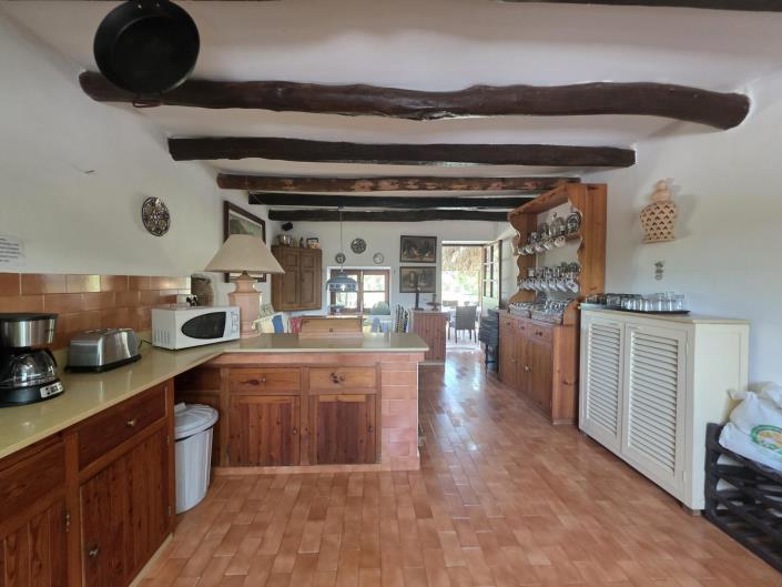 Image No.18-6 Bed Village House for sale