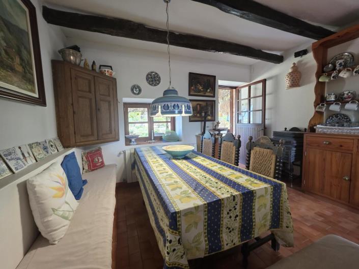 Image No.19-6 Bed Village House for sale