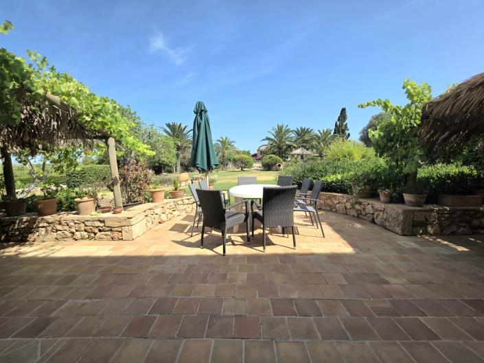 Image No.8-6 Bed Village House for sale