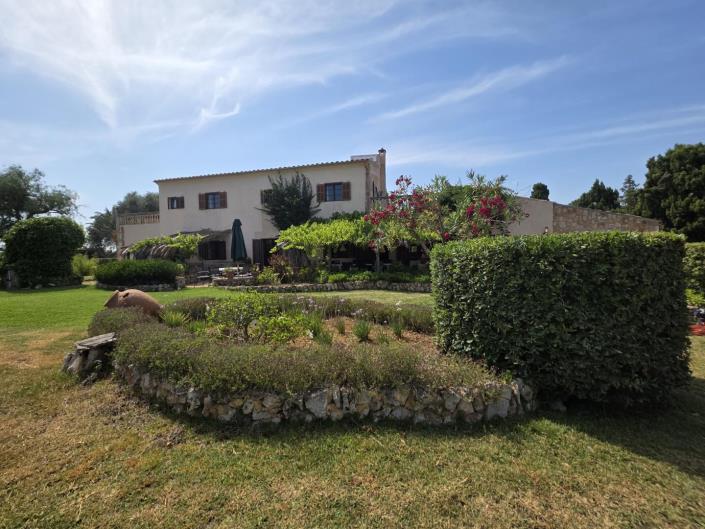 Image No.38-6 Bed Village House for sale