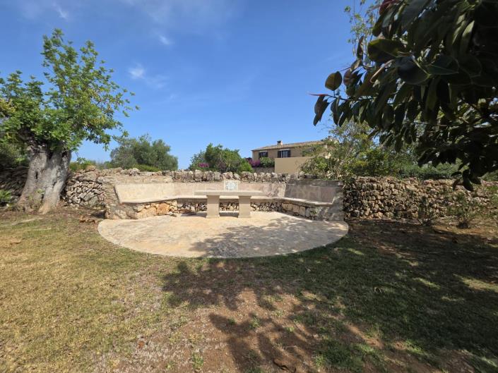 Image No.42-6 Bed Village House for sale