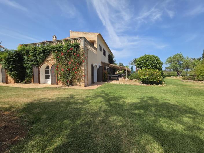 Image No.44-6 Bed Village House for sale