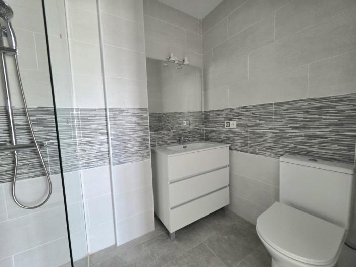 Image No.16-2 Bed Villa for sale