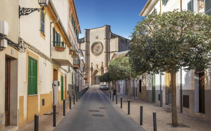 Image No.21-3 Bed House for sale