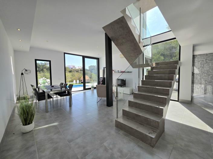 Image No.5-3 Bed Villa for sale