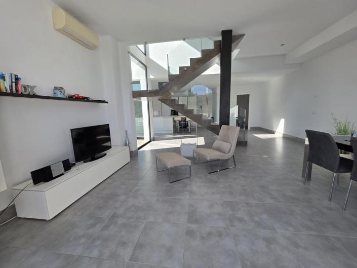 Image No.11-3 Bed Villa for sale