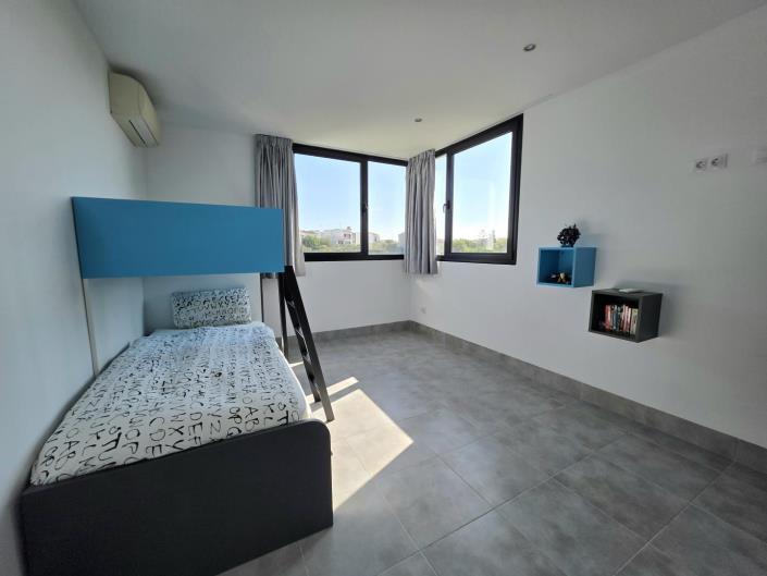 Image No.22-3 Bed Villa for sale