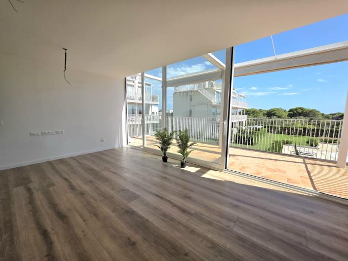 Image No.5-2 Bed Apartment for sale