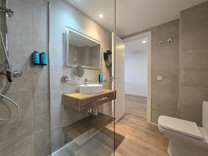 Image No.12-1 Bed Apartment for sale