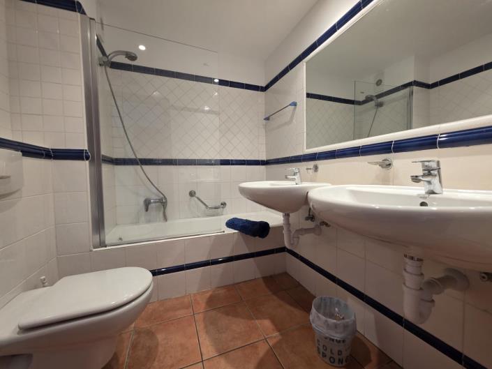 Image No.16-2 Bed Apartment for sale