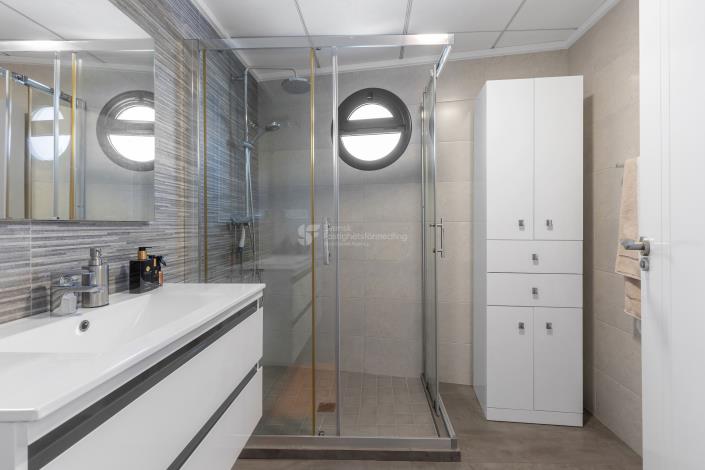 Image No.27-4 Bed House for sale