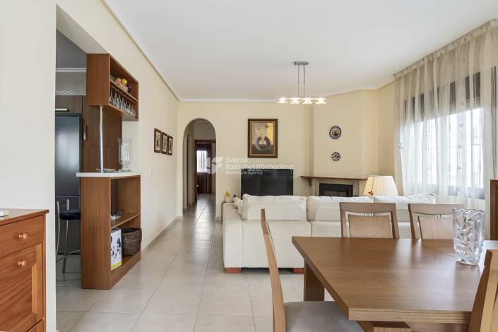 Image No.3-5 Bed Villa for sale