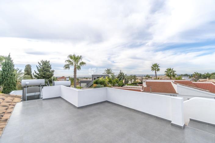 Image No.19-4 Bed Villa for sale