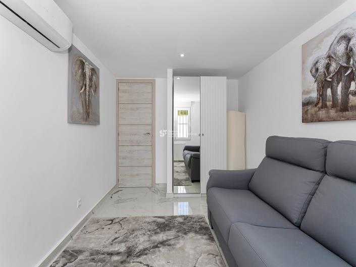 Image No.24-3 Bed House for sale