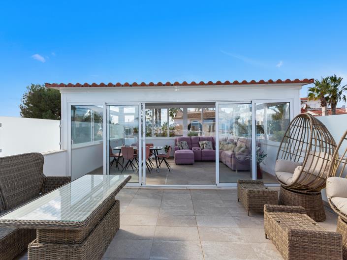 Image No.34-3 Bed House for sale