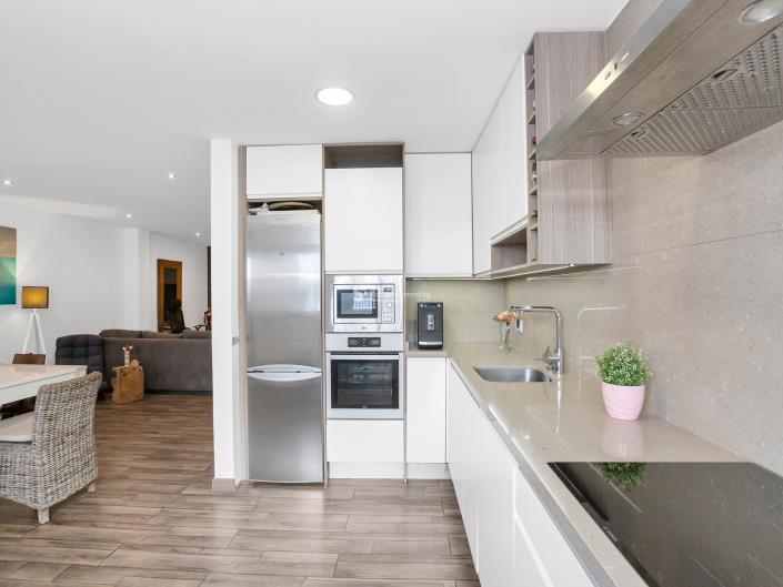 Image No.7-4 Bed Townhouse for sale