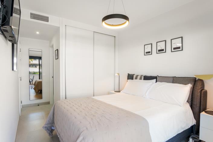 Image No.12-2 Bed Apartment for sale