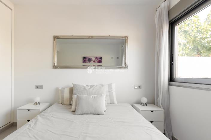 Image No.20-3 Bed Apartment for sale