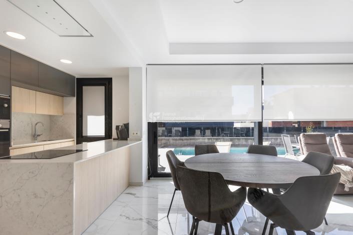 Image No.3-3 Bed Villa for sale