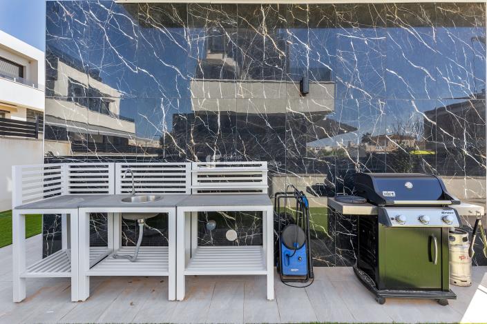 Image No.24-3 Bed Villa for sale