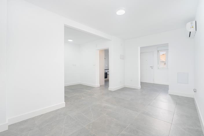 Image No.6-3 Bed Townhouse for sale