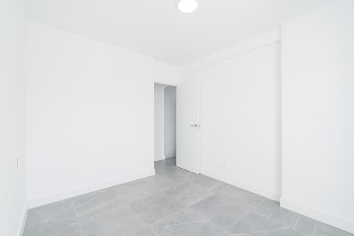 Image No.24-3 Bed Townhouse for sale