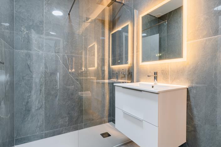 Image No.18-3 Bed Townhouse for sale