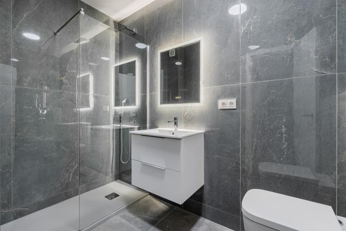 Image No.23-3 Bed Townhouse for sale