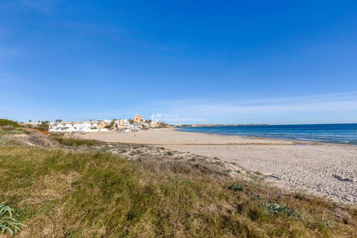 Image No.20-3 Bed Apartment for sale