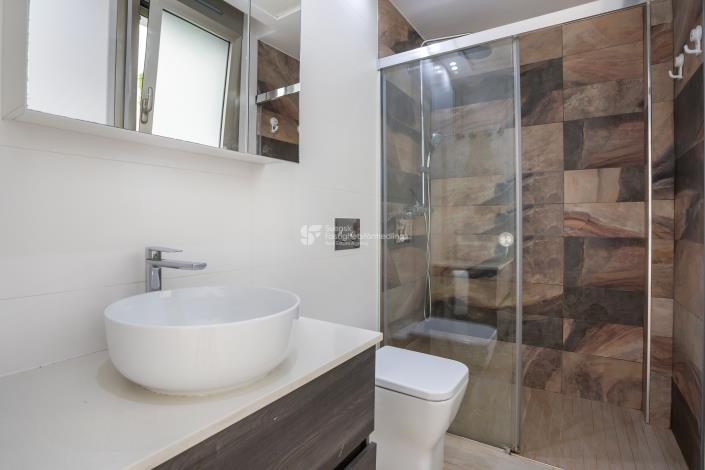 Image No.13-4 Bed Villa for sale