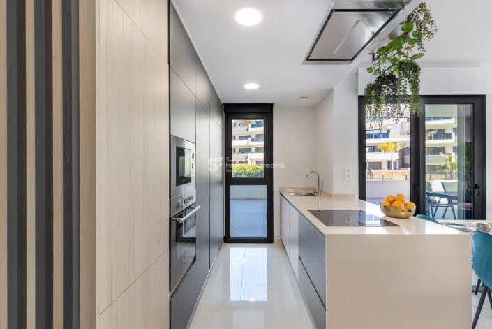 Image No.14-3 Bed Apartment for sale