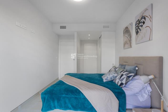 Image No.21-3 Bed Apartment for sale