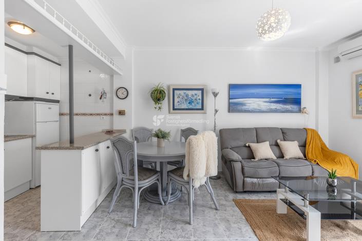 Image No.11-2 Bed Apartment for sale