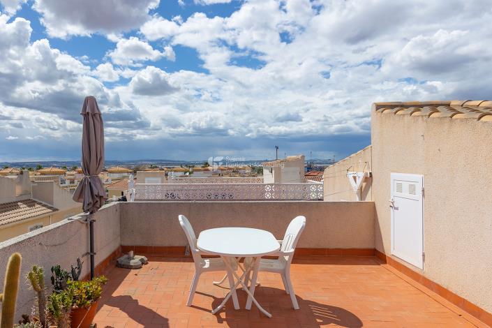 Image No.25-2 Bed Apartment for sale