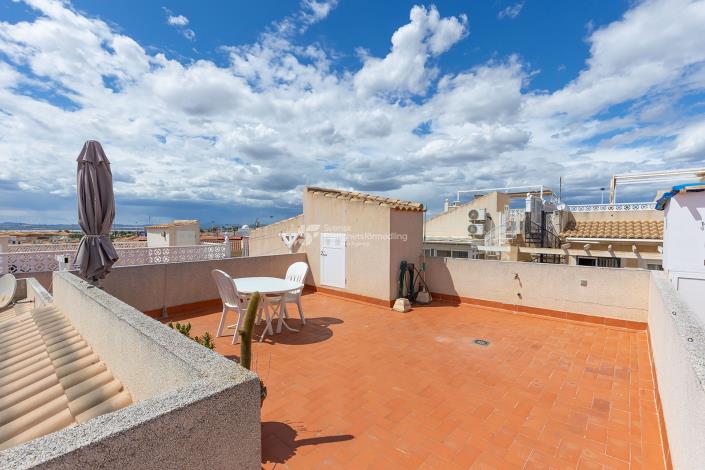 Image No.26-2 Bed Apartment for sale