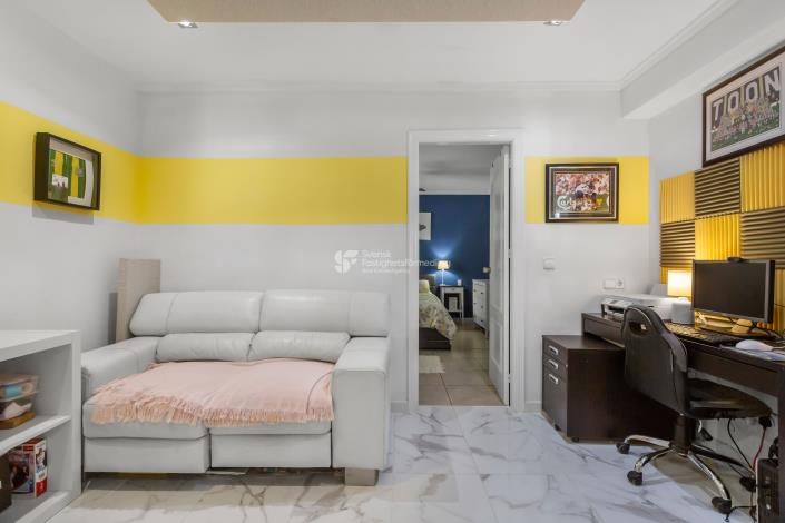 Image No.13-6 Bed House for sale