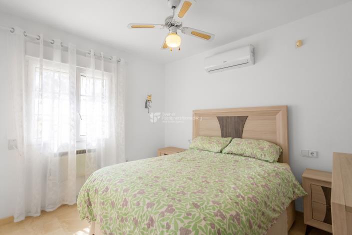 Image No.26-3 Bed House for sale